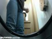Скрытая камера в туалетах русских